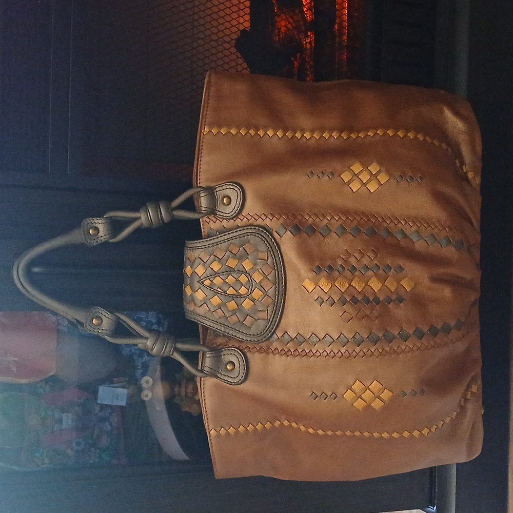 Isabella fiore handbag!!